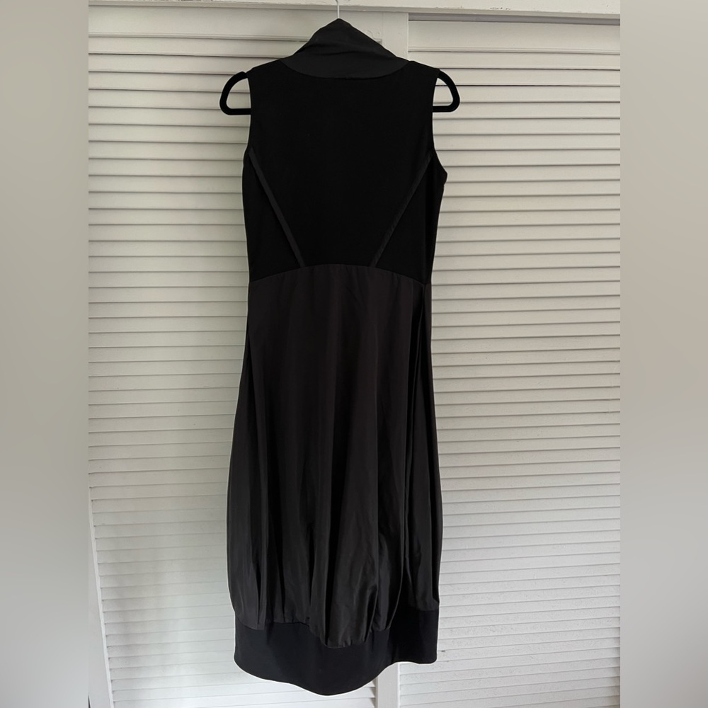 For Cynthia NWT Black Sleeveless Midi Zip Dress Size S